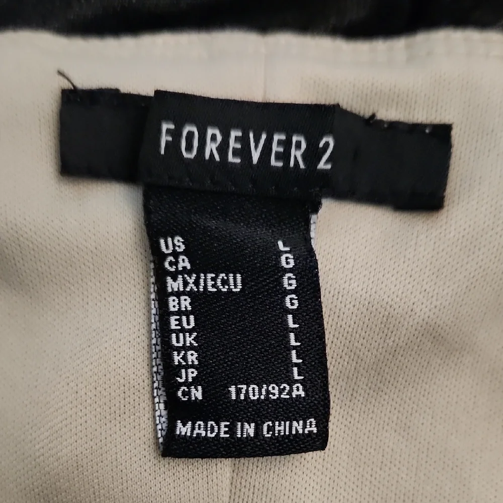 [Forever 21] Beige Print Spaghetti Strap Dress - Size L - Picture 8 of 8